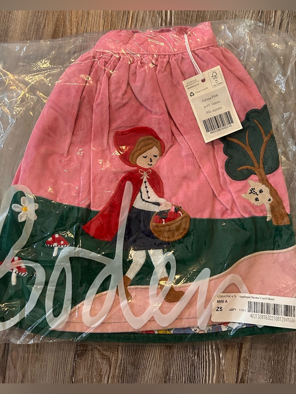 NWT. Mini Boden Pink and Green Little Red Riding Hood Applique Cord Skirt